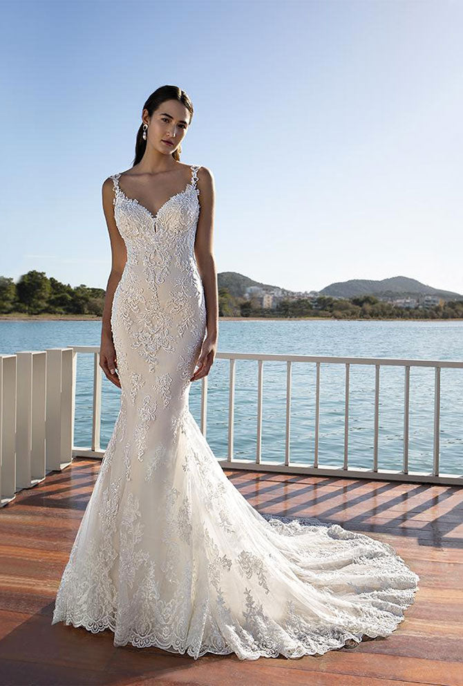 Style 8017
